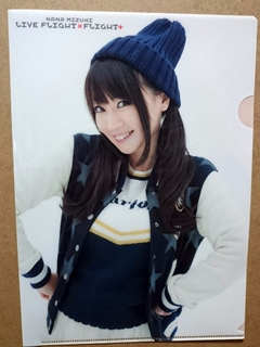 쥳